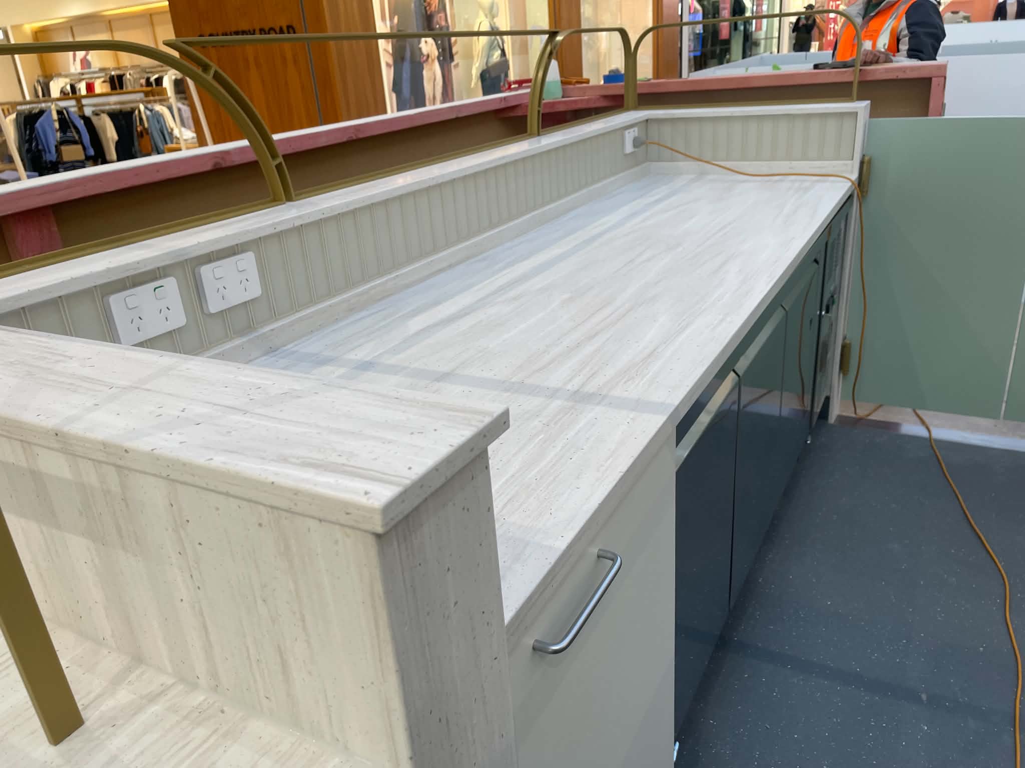 Bench and workspace finishes